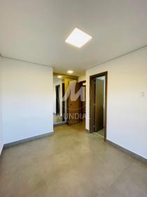 15 - Suite