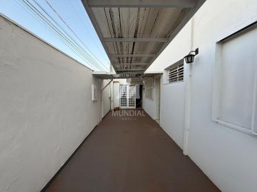 26 - Quintal/corredores