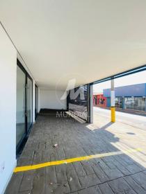 10 - Garagem/estacionamento