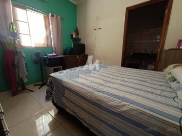 10 - Dormitorio