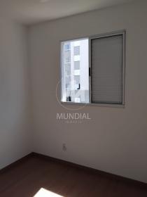 8 - Dormitorio