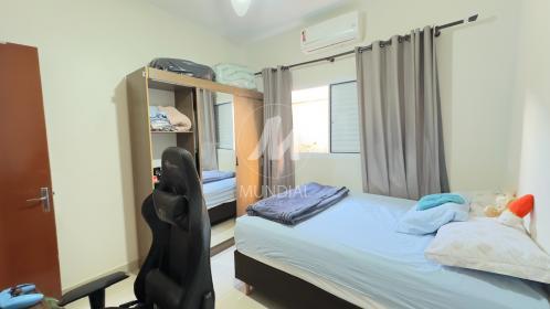 13 - Dormitorio