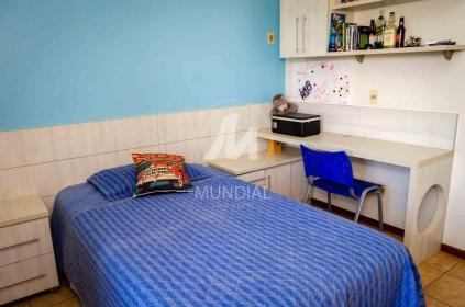 32 - Dormitorio