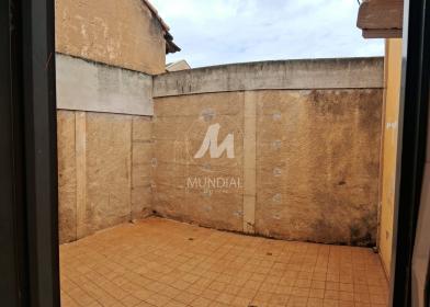 18 - Quintal/corredores