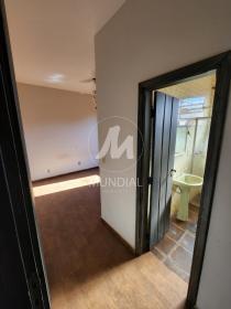 26 - Suite