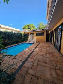 40 - Piscina