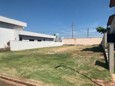 1 - Terreno/Lote