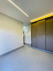 21 - Suite