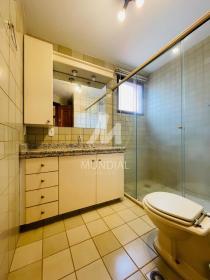 24 - Banheiro/lavabo
