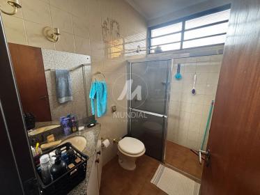 12 - Banheiro/lavabo