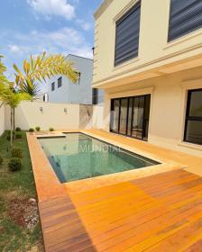 10 - Piscina