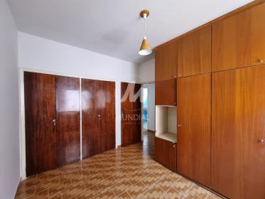 12 - Dormitorio
