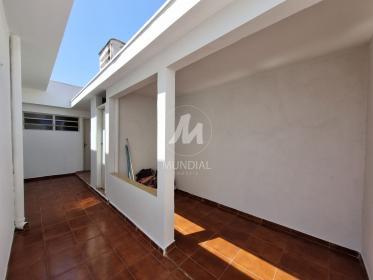 17 - Quintal/corredores