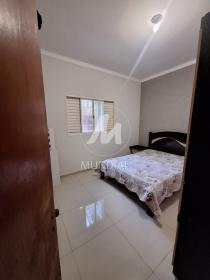 12 - Dormitorio