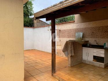 20 - Quintal/corredores