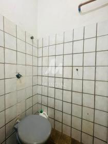 13 - Banheiro/lavabo