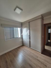 14 - Dormitorio