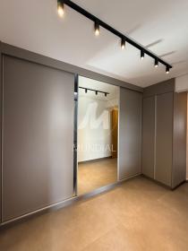 9 - Closet
