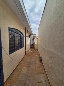 18 - Quintal/corredores