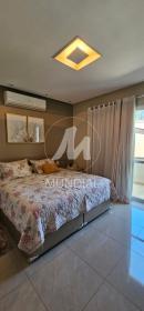 23 - Suite
