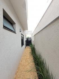 24 - Quintal/corredores