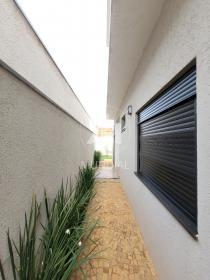 25 - Quintal/corredores