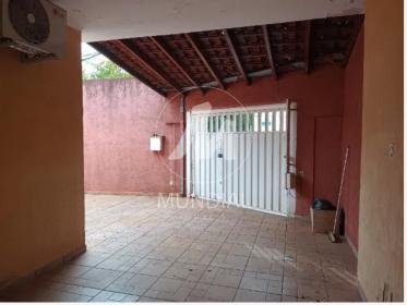 2 - Garagem/estacionamento