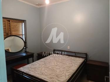 13 - Dormitorio