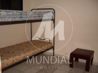 8 - Dormitorio