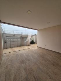 2 - Garagem/estacionamento