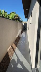 22 - Quintal/corredores
