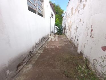7 - Quintal/corredores