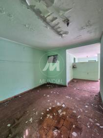 11 - Garagem/estacionamento