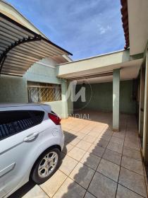 3 - Garagem/estacionamento