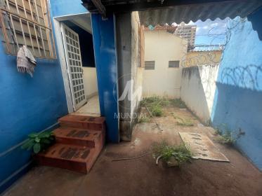 17 - Quintal/corredores