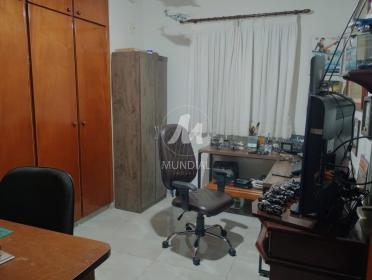 15 - Dormitorio