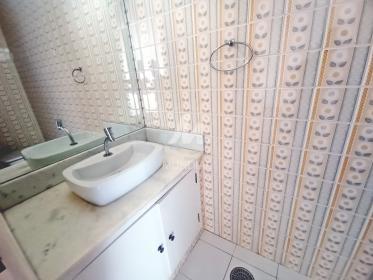 4 - Banheiro/lavabo