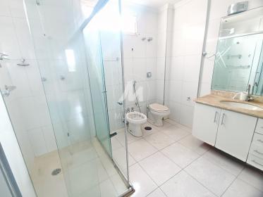 16 - Banheiro/lavabo