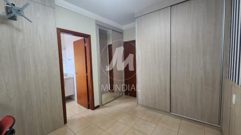 24 - Suite
