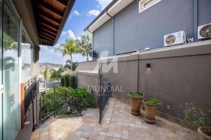 18 - Quintal/corredores