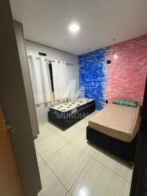 13 - Dormitorio