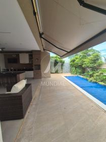 17 - Piscina