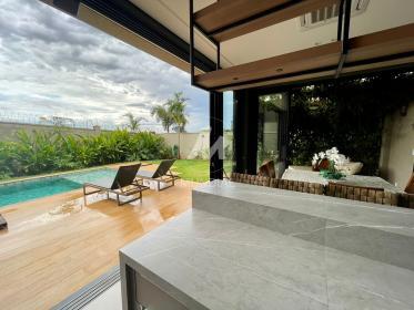 5 - Piscina