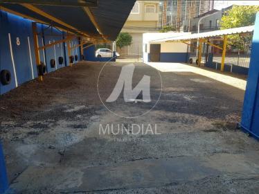 3 - Garagem/estacionamento