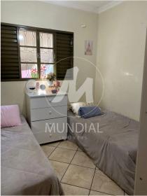 10 - Dormitorio