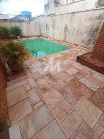 34 - Piscina