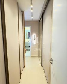 16 - Suite