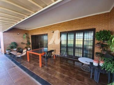 1 - Quintal/corredores