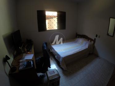15 - Dormitorio