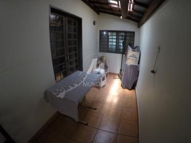 18 - Quintal/corredores